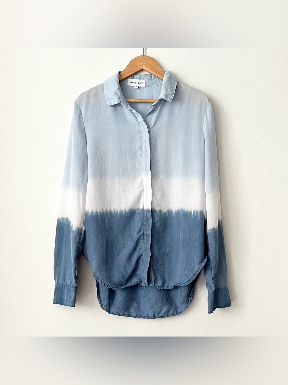 Bella Dahl Women's Button-up Blouse Shirt Ombre Blue XS Beachy Summer Coastal